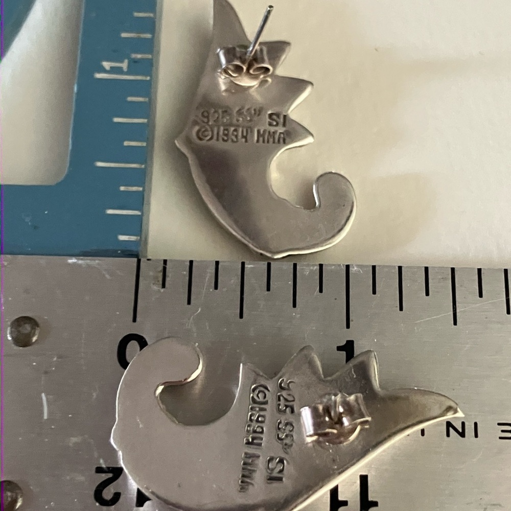 SSI 1994 MMA sterling silver abstract design post earrings - Picture 6 of 6